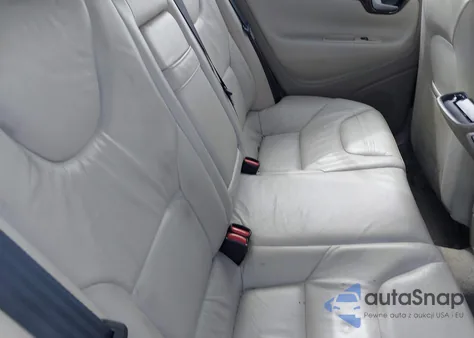 2006 Volvo S60 2.5T from USA, damaged, VIN YV1RS592762507696